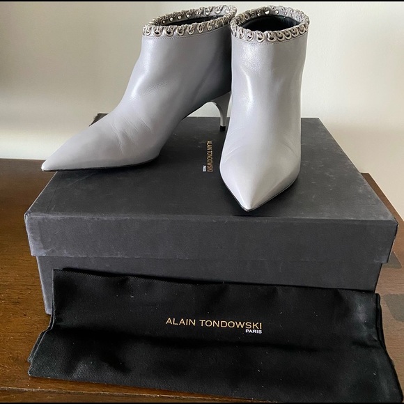 Alain Tondowski lambskin leather ankle boot - Picture 5 of 8